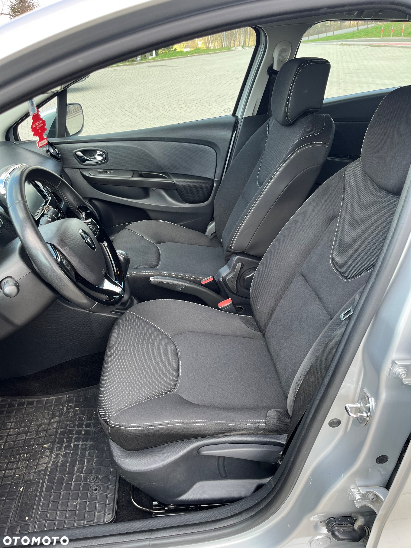 Renault Clio 1.5 dCi Energy Dynamique - 12