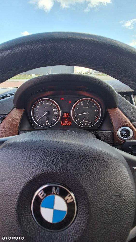 BMW X1 xDrive28i xLine - 22