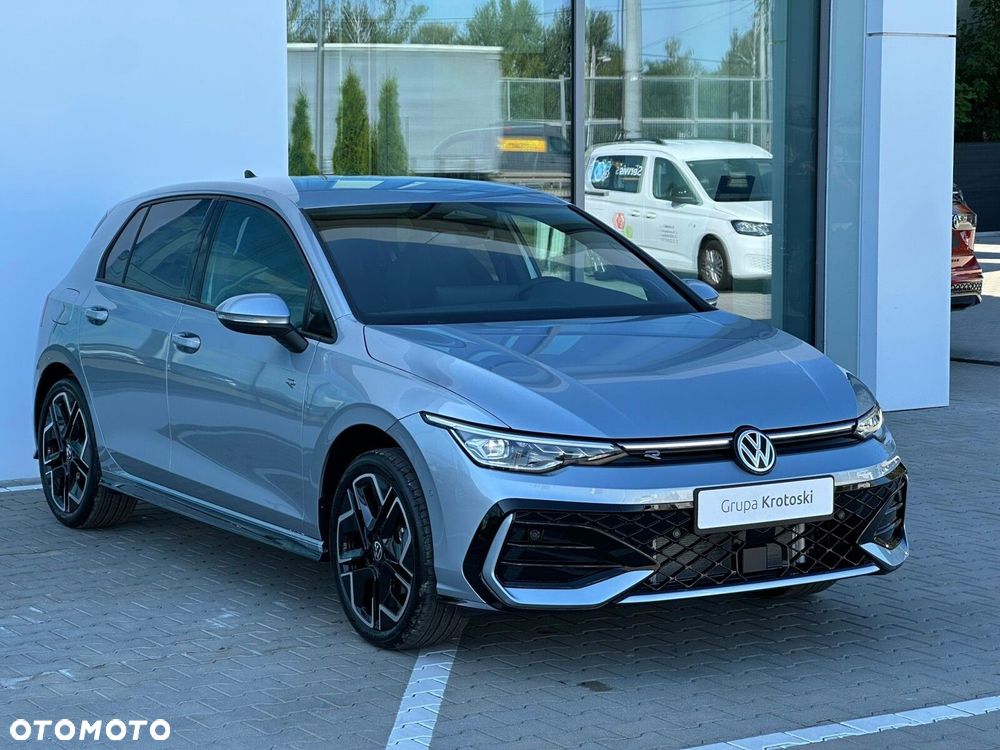 Volkswagen Golf 1.5 TSI R-Line Plus - 4