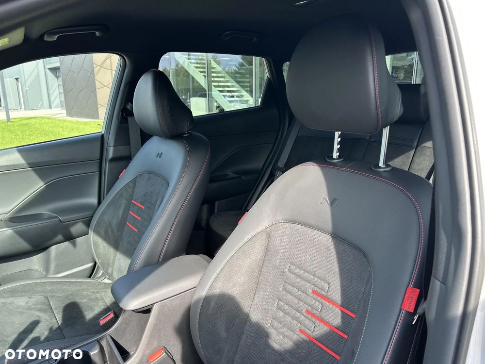 Hyundai Kona 1.6 GDI Hybrid N-Line DCT - 11