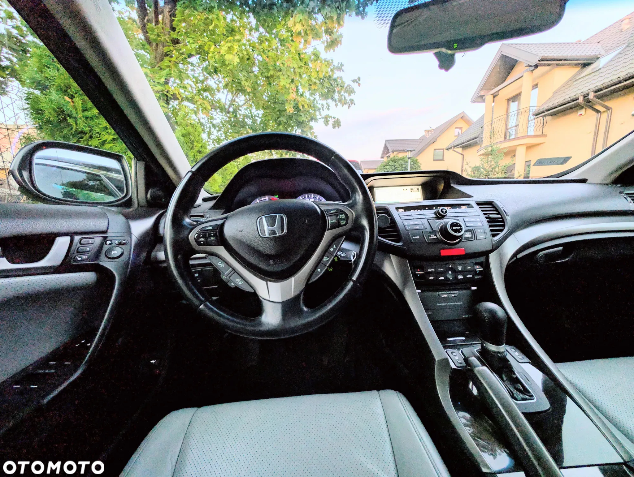 Honda Accord - 11