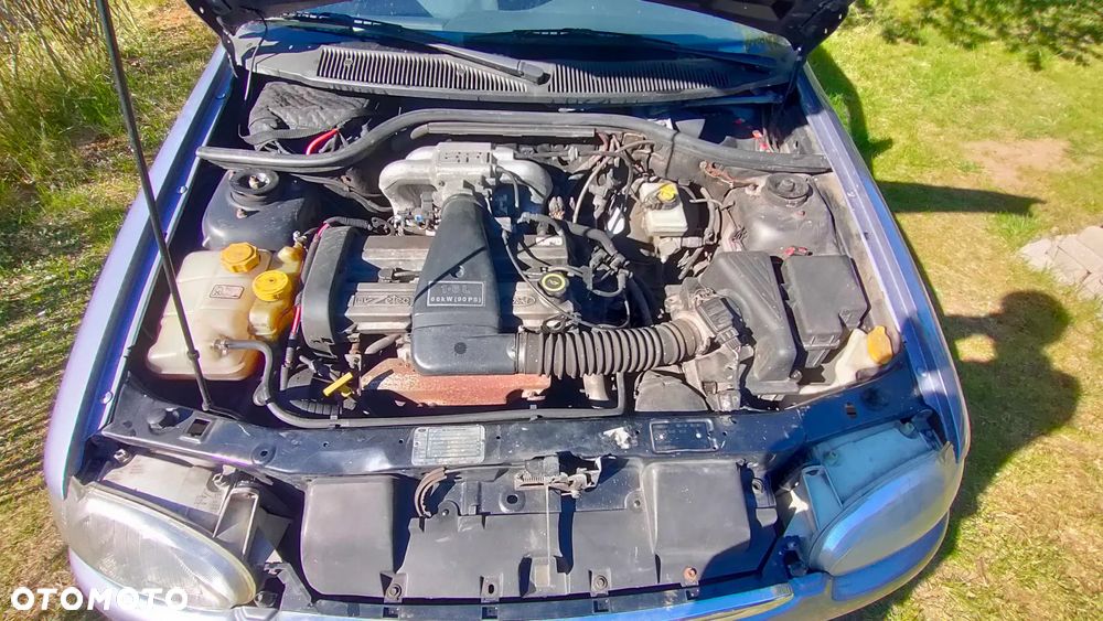 Ford Escort 1.6 CL - 9
