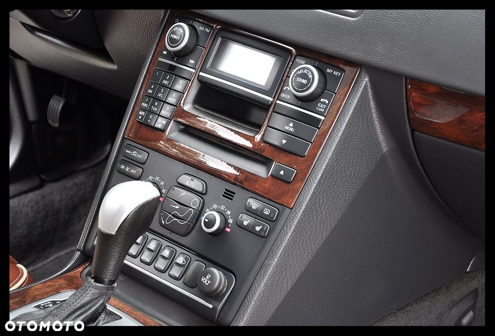 Volvo XC 90 D5 Executive - 37