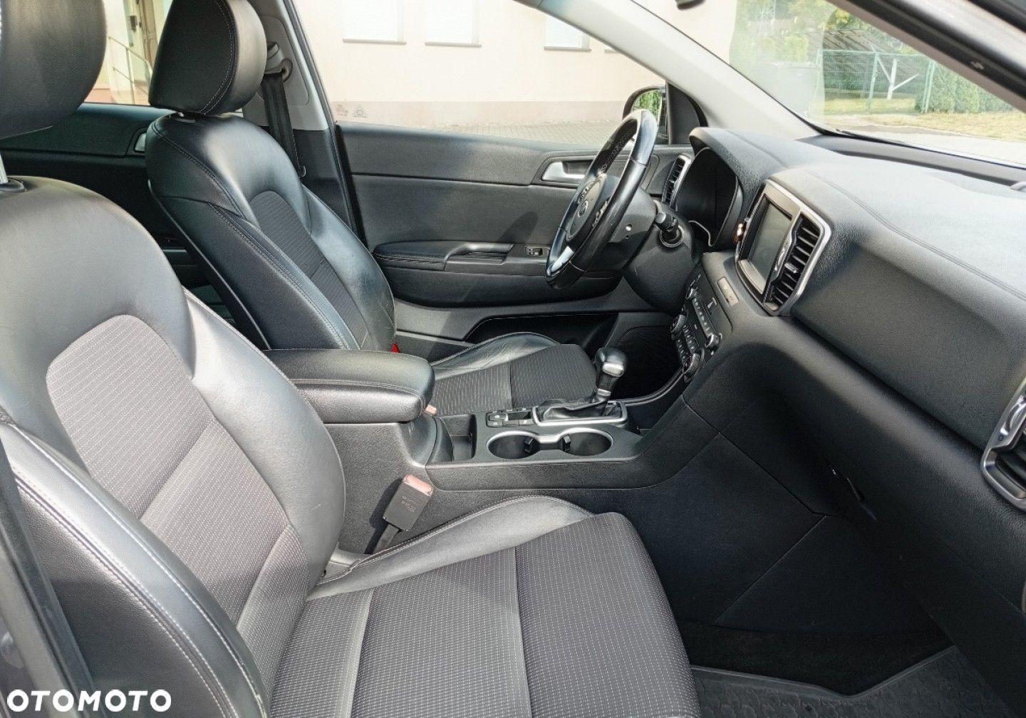 Kia Sportage - 14