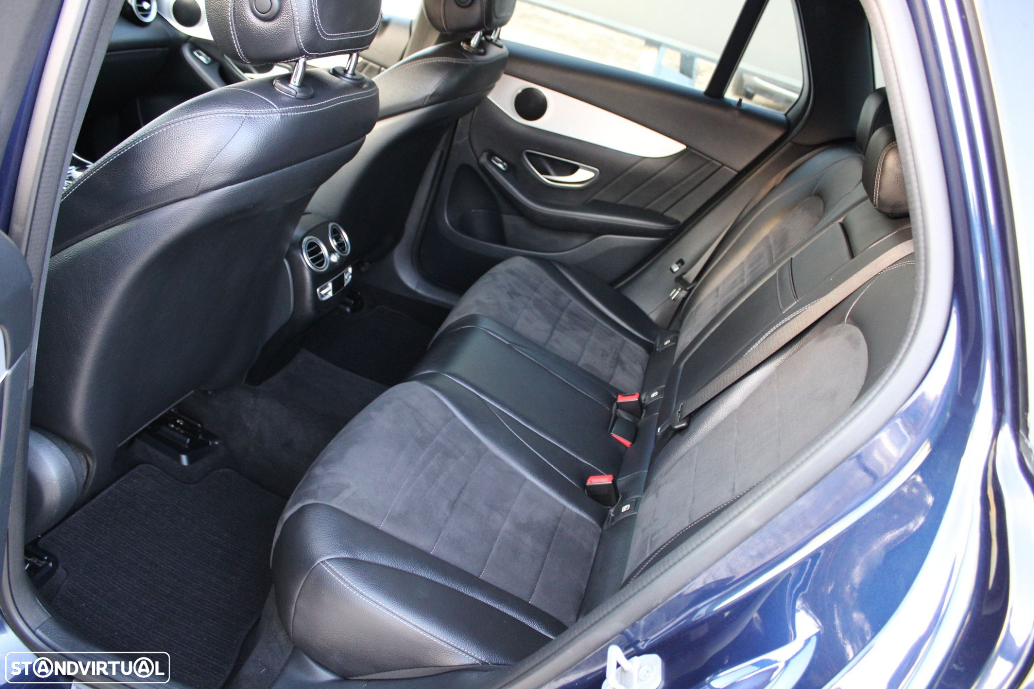 Mercedes-Benz GLC 220 - 13