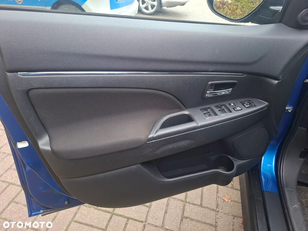 Mitsubishi ASX 2.0 4WD CVT Top - 12