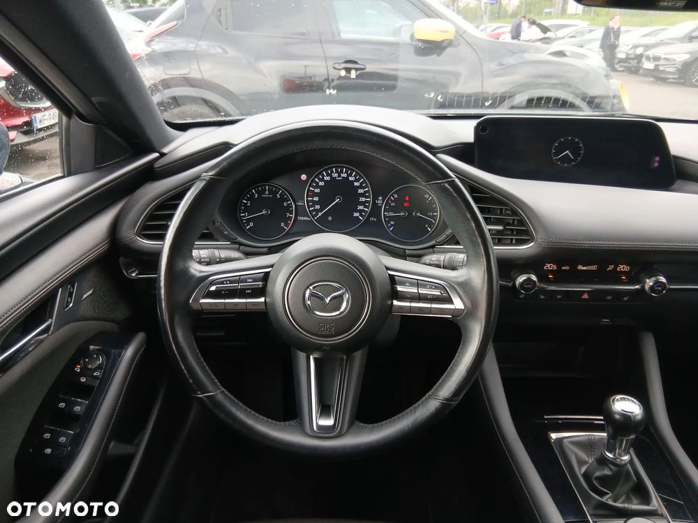 Mazda 3 2.0 mHEV Hikari - 7