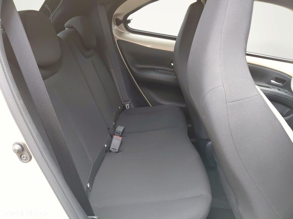 Toyota Aygo X 1.0 VVT-i Style - 17