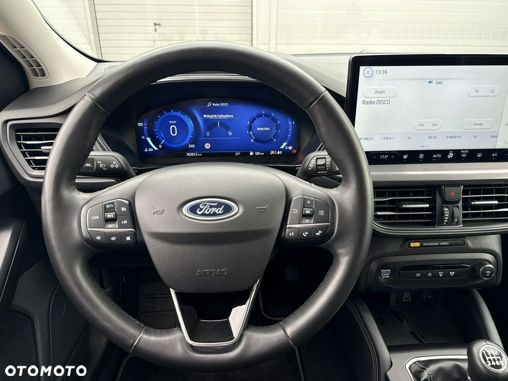 Ford Focus - 12