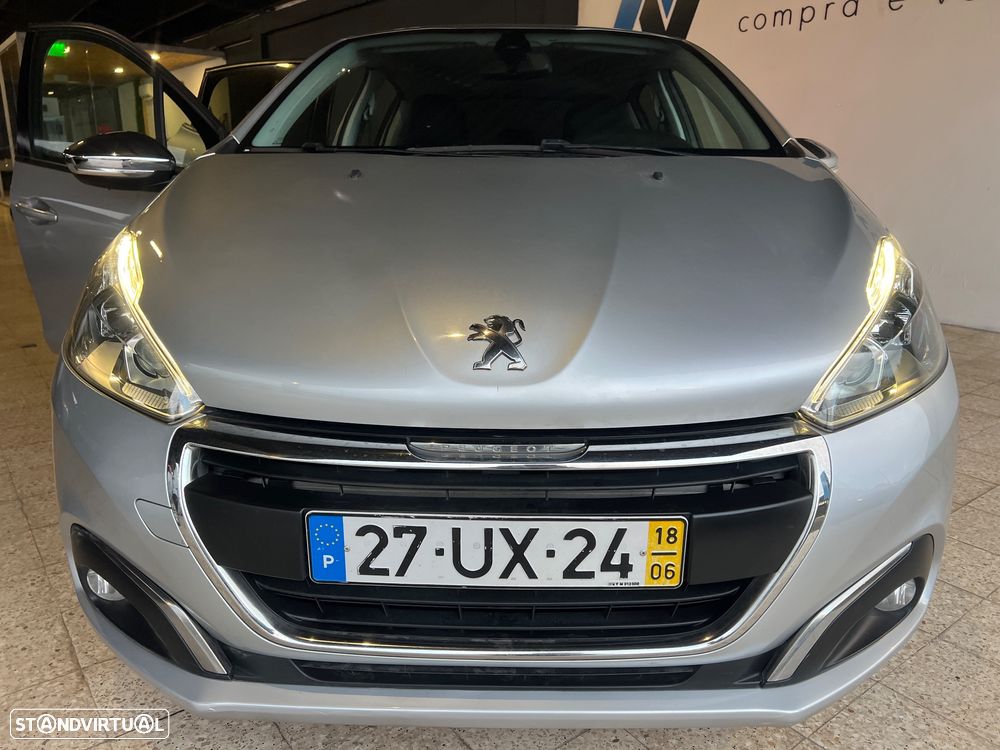 Peugeot 208 1.2 PureTech Style - 25
