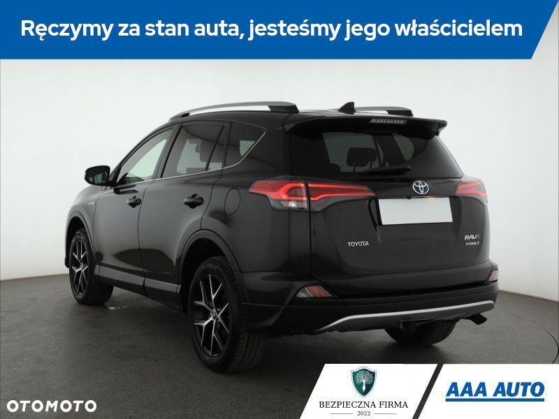 Toyota RAV4 - 6