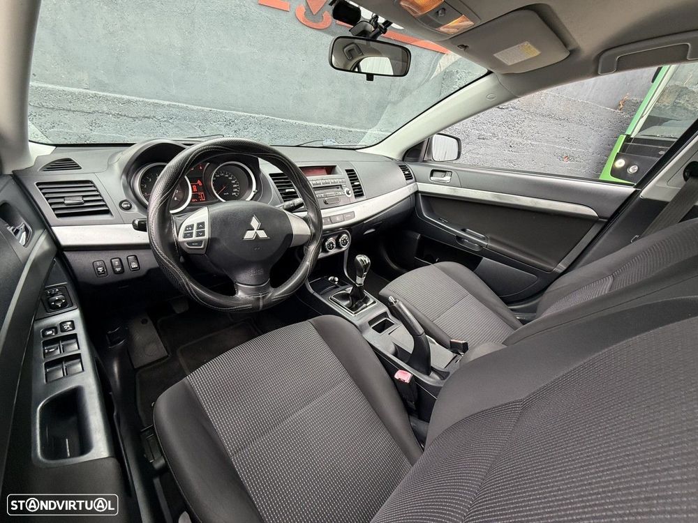 Mitsubishi Lancer 1.6 Invite ClearTec - 14