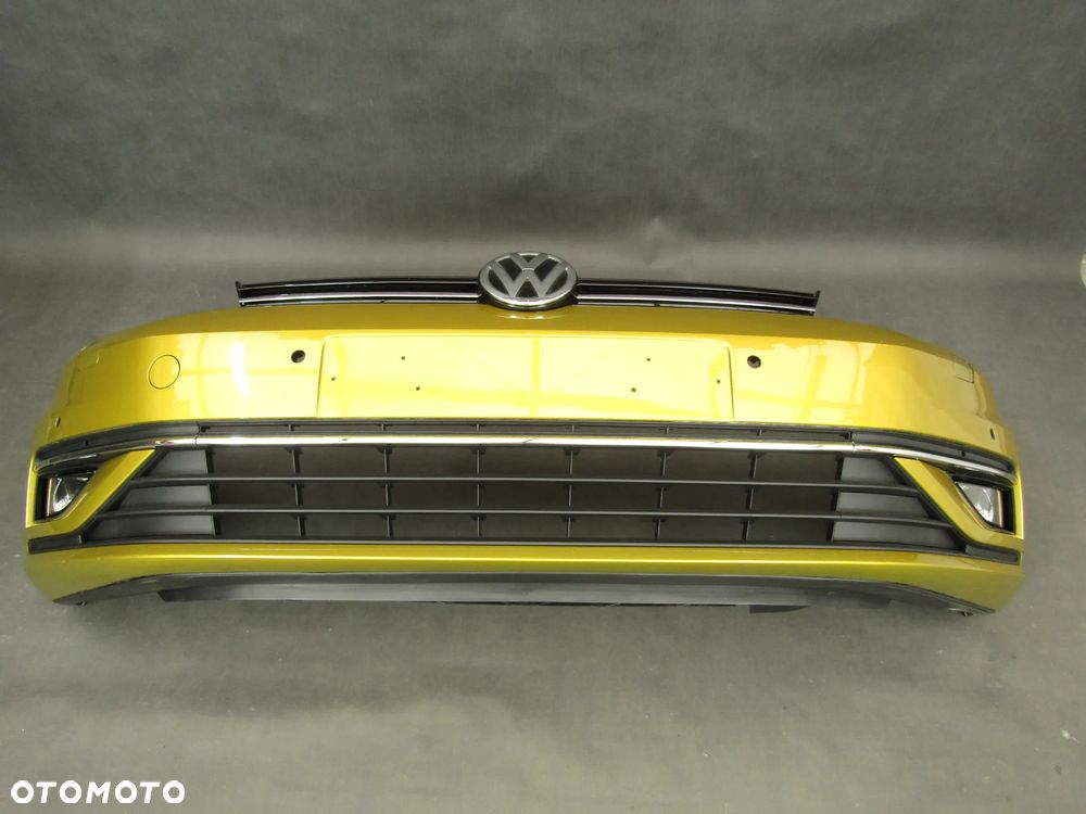Zderzak przedni VW Golf 7 17 - 20 Sprysk. / Pdc-4  LR1X - 3