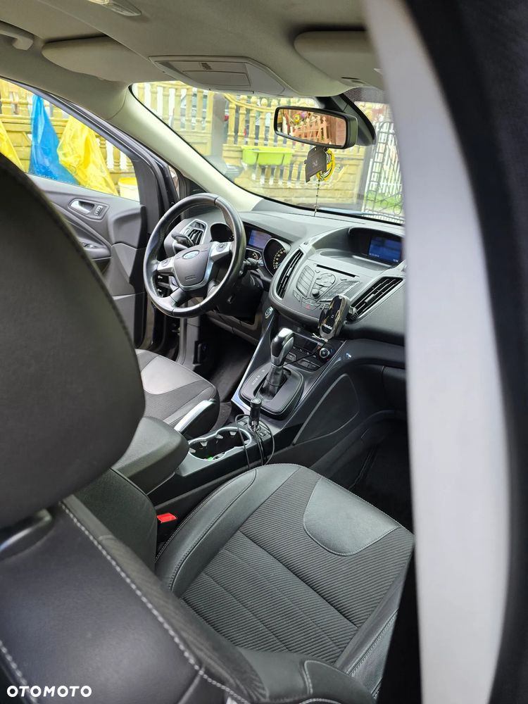 Ford Kuga 2.0 TDCi 4WD Titanium - 11