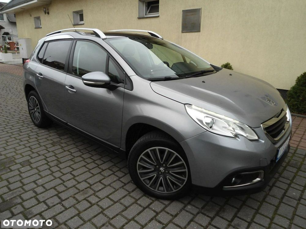 Peugeot 2008 1.6 e-HDi Allure S&S - 3
