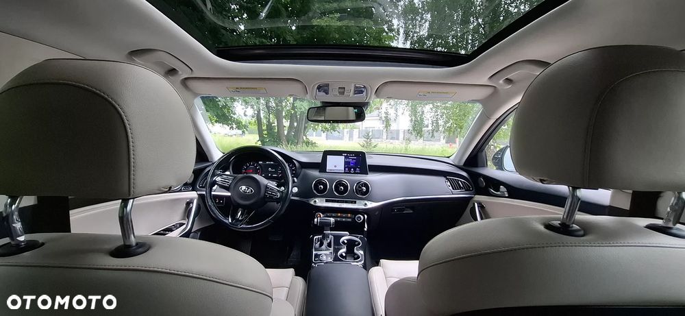 Kia Stinger 2.0 T-GDI XL - 10