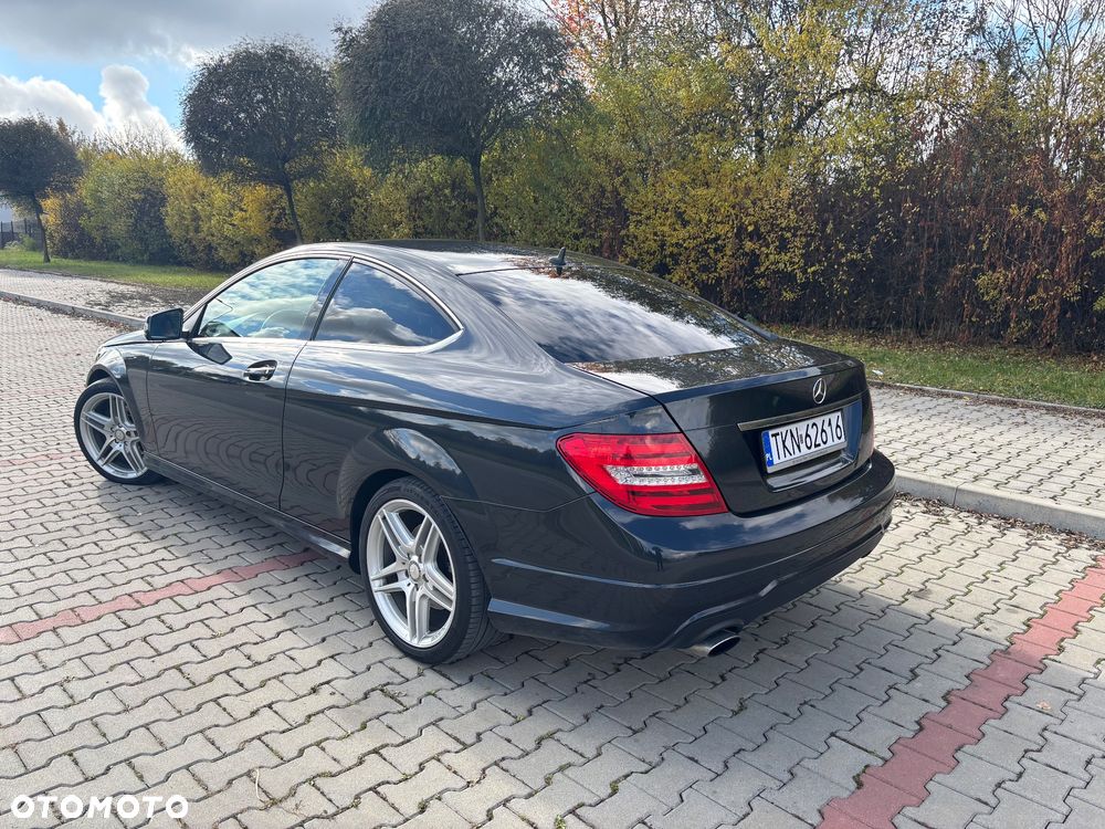 Mercedes-Benz Klasa C 250 CDI Coupe Edition - 13