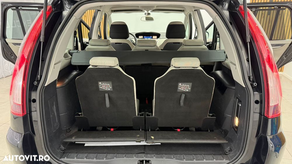 Citroën C4 Picasso HDi 150 FAP Business Class - 16