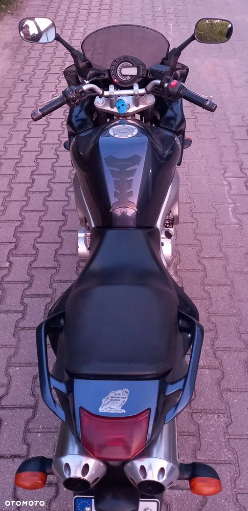 Yamaha FZ6 - 7