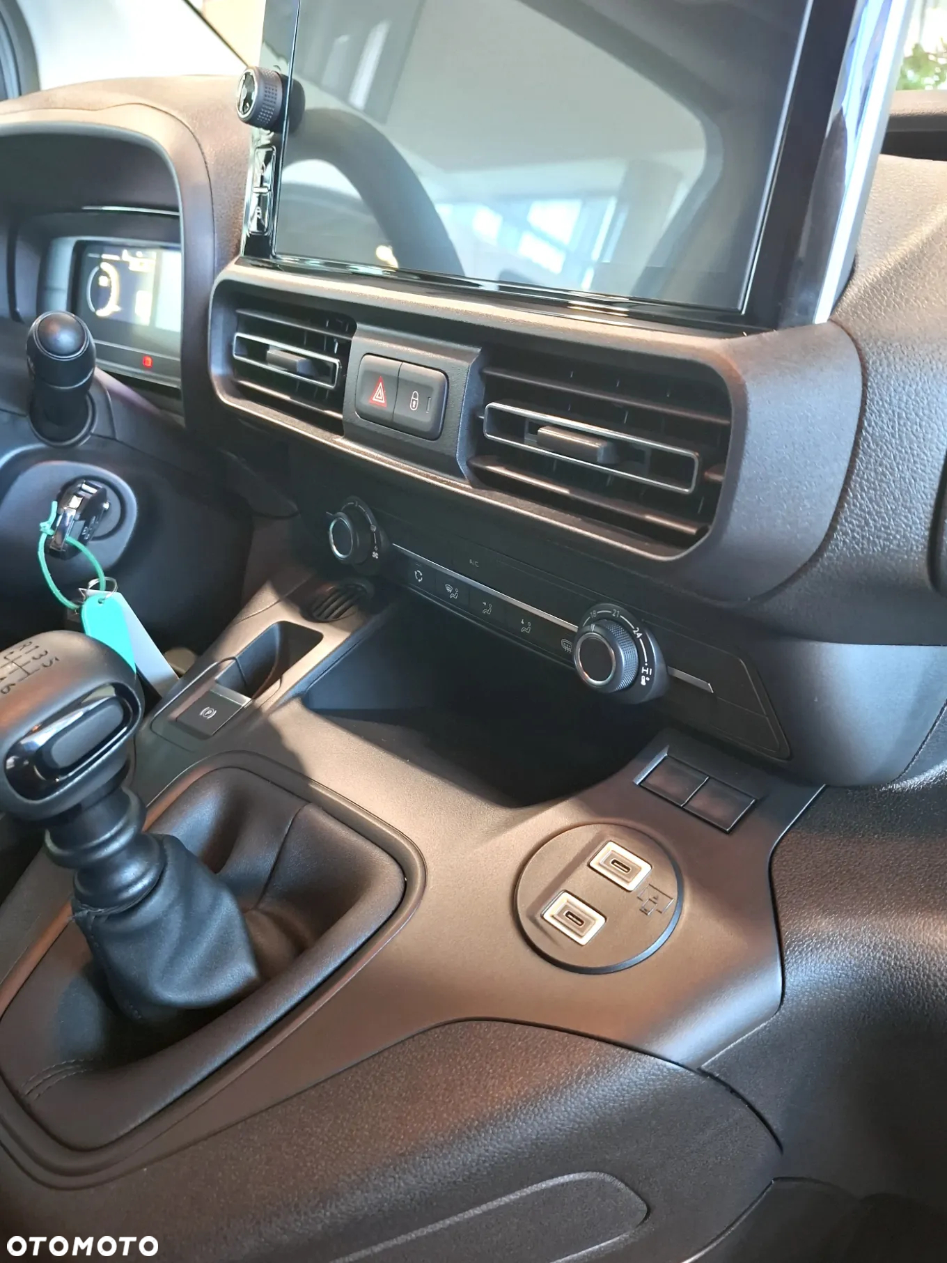 Toyota PROACE City - 12