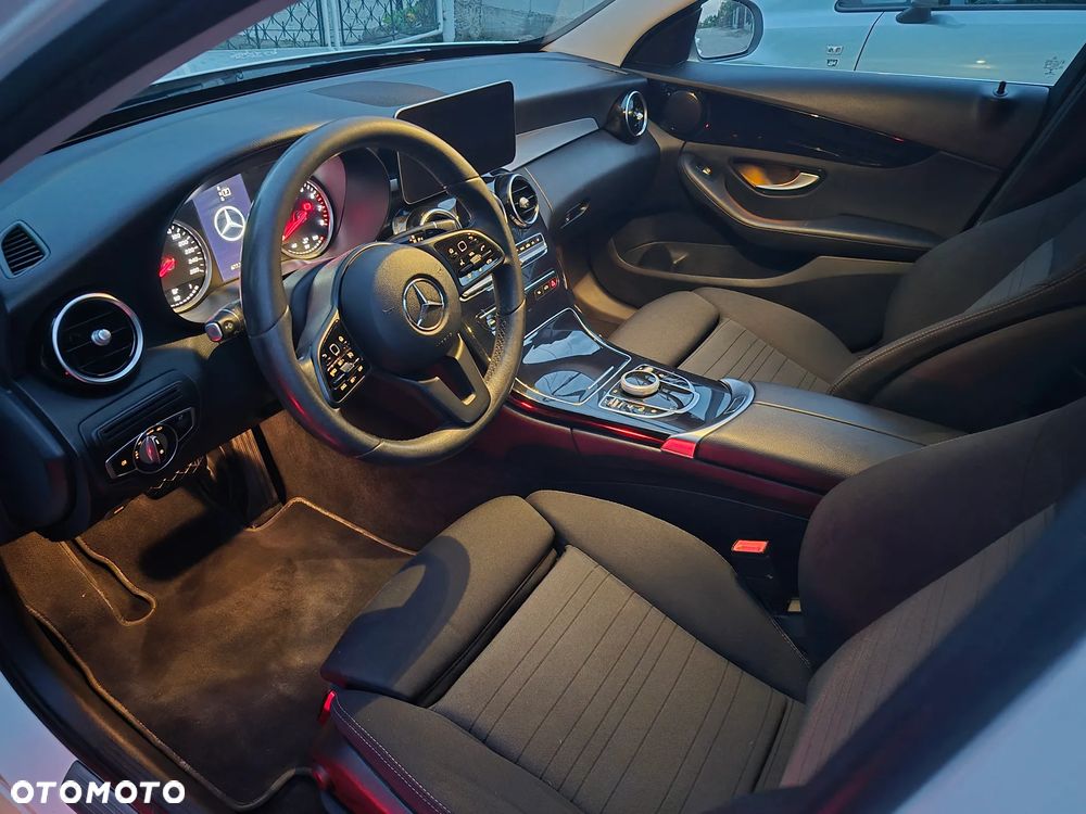 Mercedes-Benz Klasa C 160 Business Edition 9G-TRONIC - 9