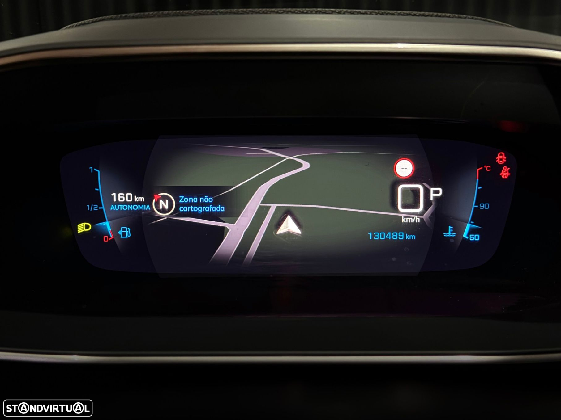 Peugeot 2008 1.2 PureTech Allure Pack EAT8 - 18