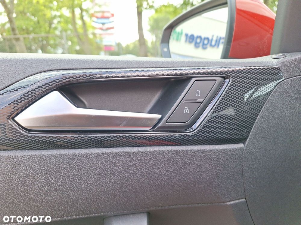 Volkswagen Polo 1.0 TSI Life Plus - 23