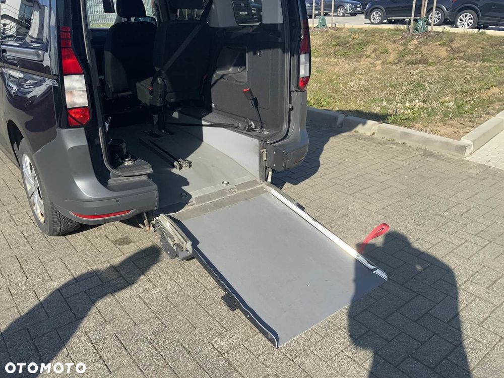 Volkswagen Caddy - 12