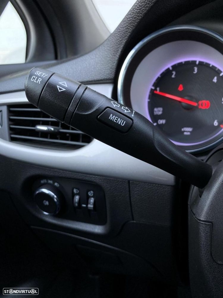 Opel Astra 1.5 D GS Line S/S - 15