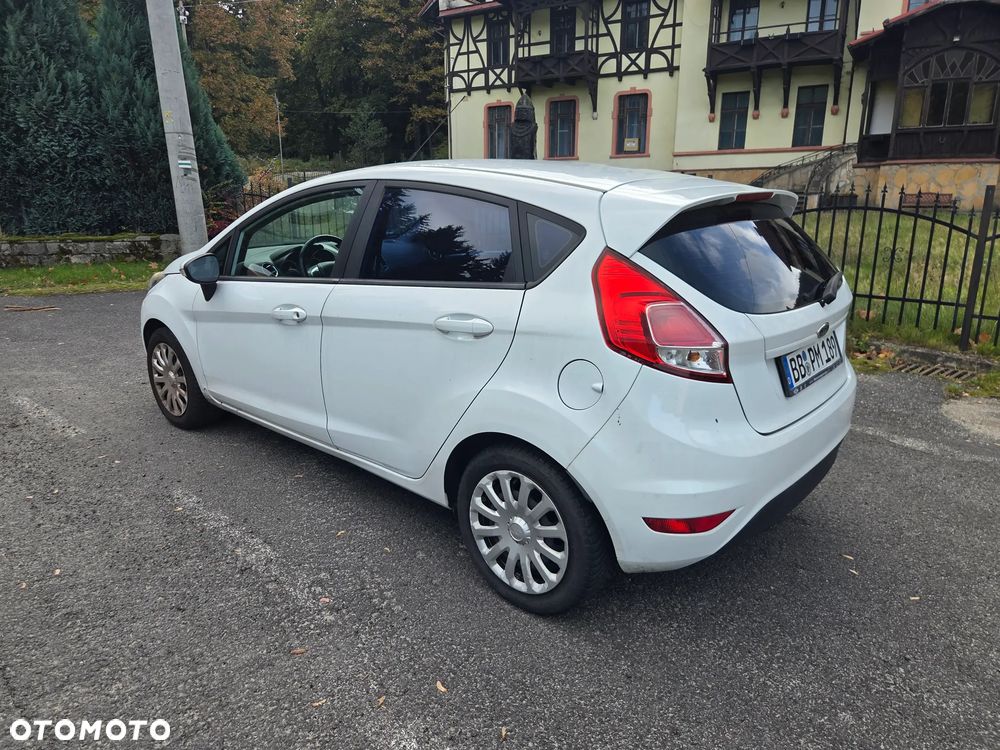 Ford Fiesta - 3