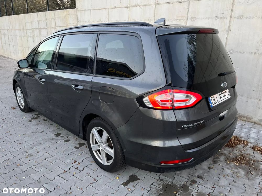 Ford Galaxy 2.0 EcoBlue Titanium - 4