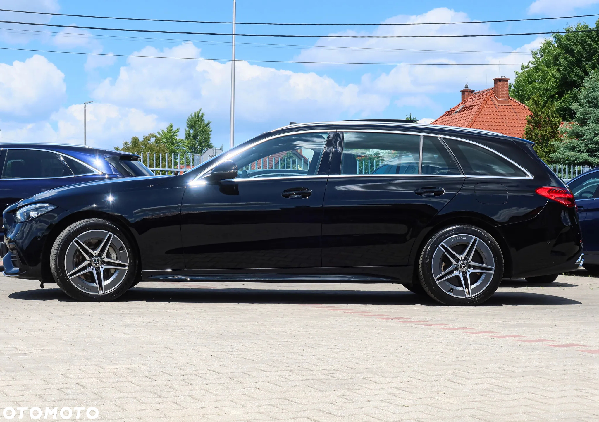 Mercedes-Benz Klasa C 300 e PHEV AMG - 28