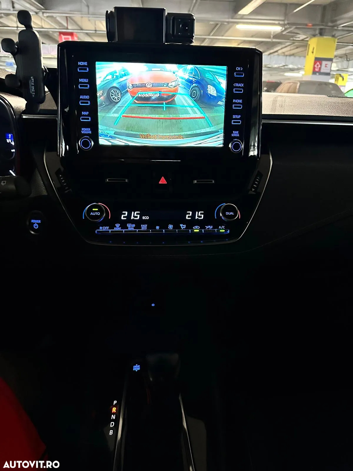 Toyota Corolla 1.8 Hybrid Touring Sports - 12