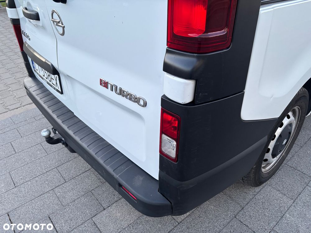 Opel Vivaro - 17