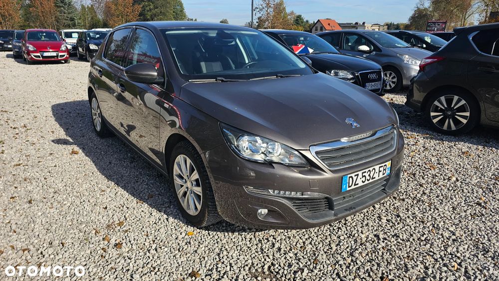 Peugeot 308 PureTech 110 Stop & Start Style - 8