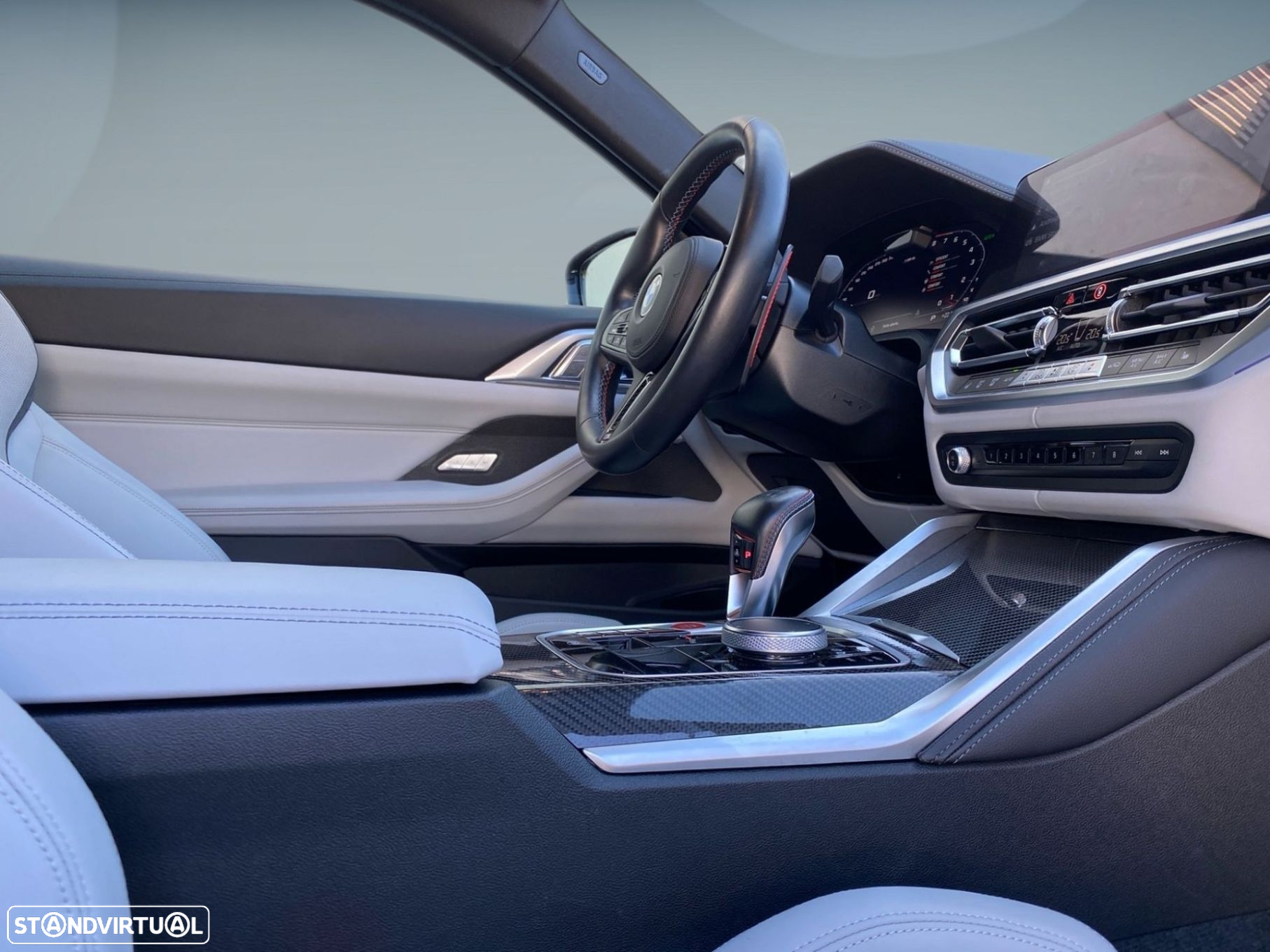 BMW M4 Competition xDrive Pack 50 anos M - 16