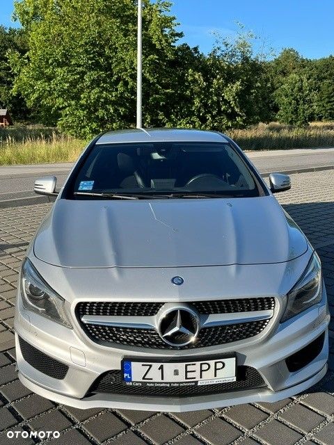 Mercedes-Benz CLA 200 7G-DCT AMG Line - 2