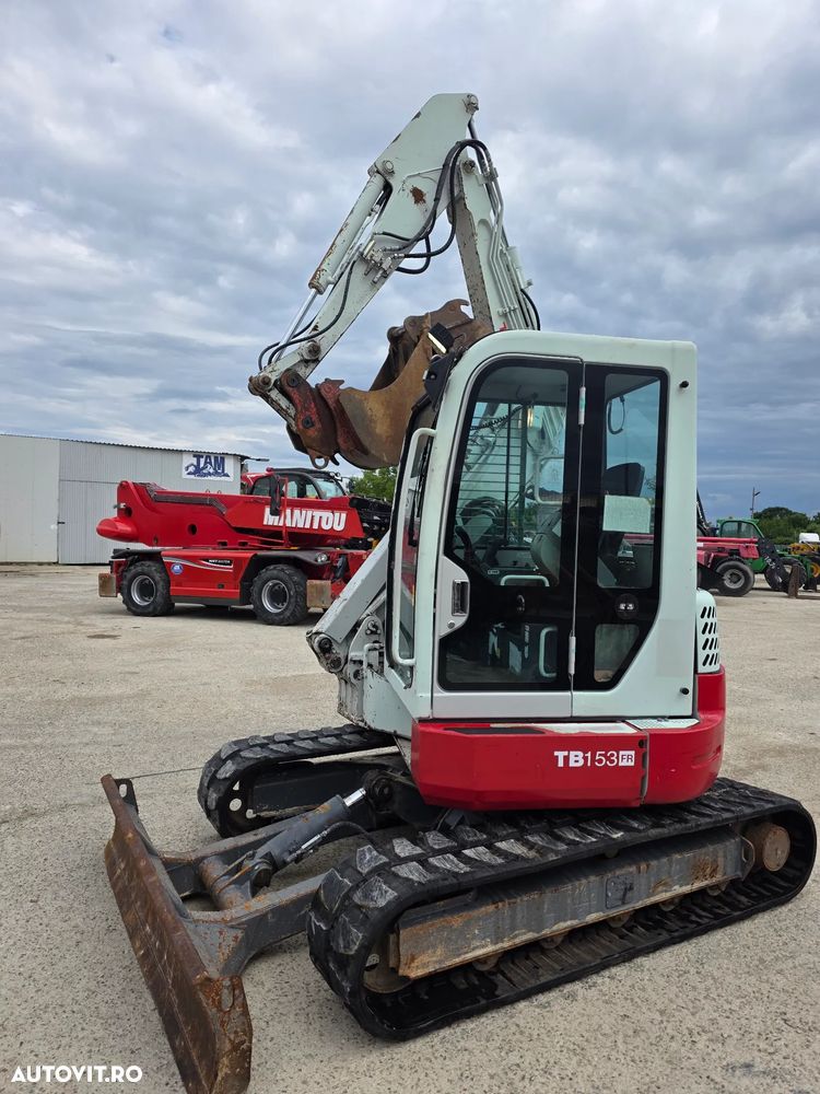 Takeuchi Tb153fr miniexcavator compact cu picon - 11