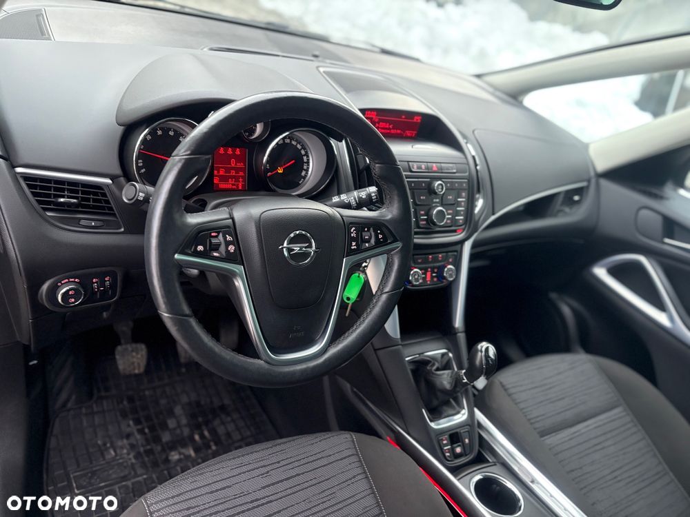 Opel Zafira Tourer 1.4 Turbo Business Innovation - 22