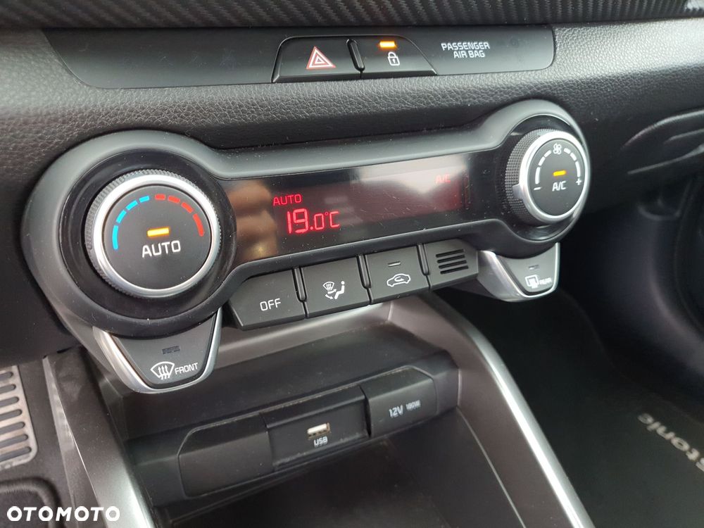 Kia Stonic 1.0 T-GDI GT Line - 19