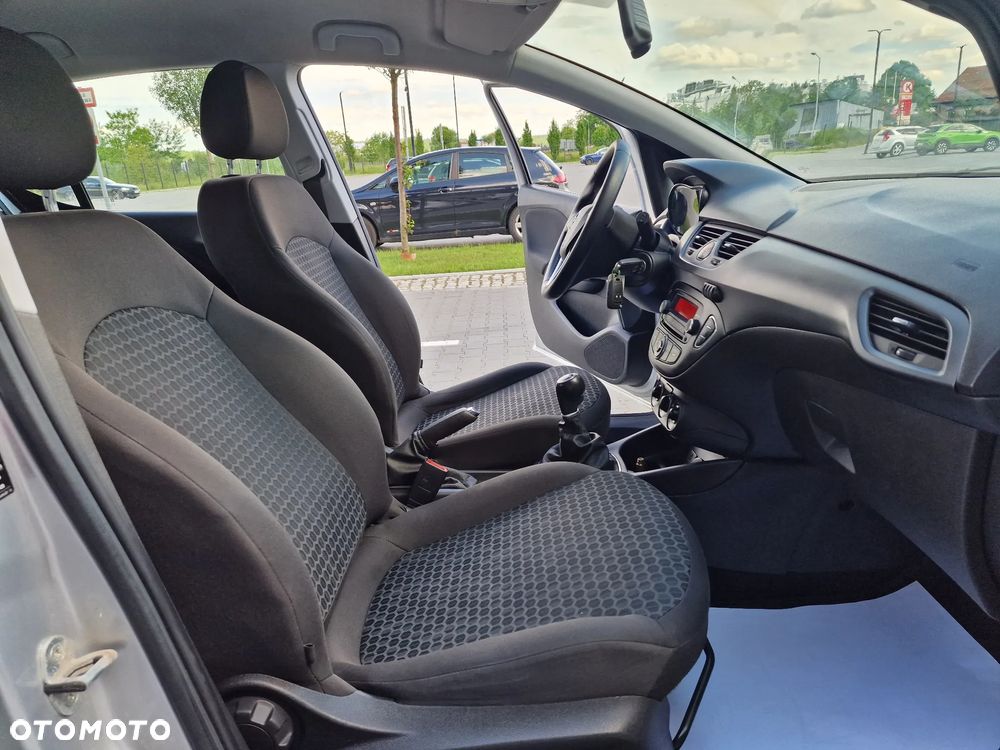 Opel Corsa 1.4 Enjoy - 23
