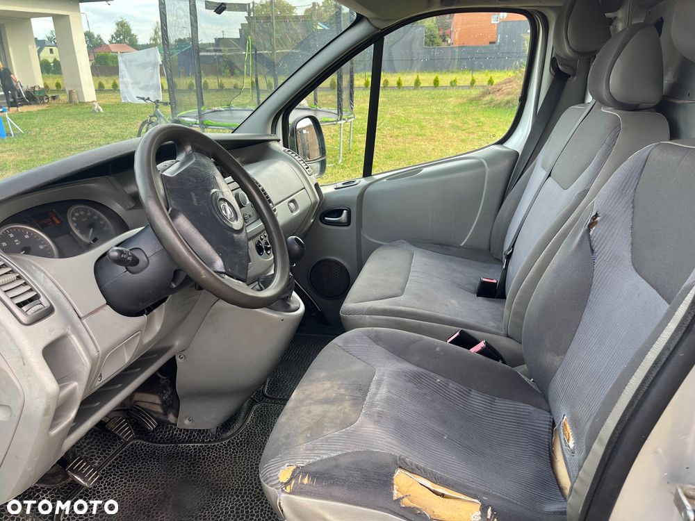 Opel VIVARO - 25