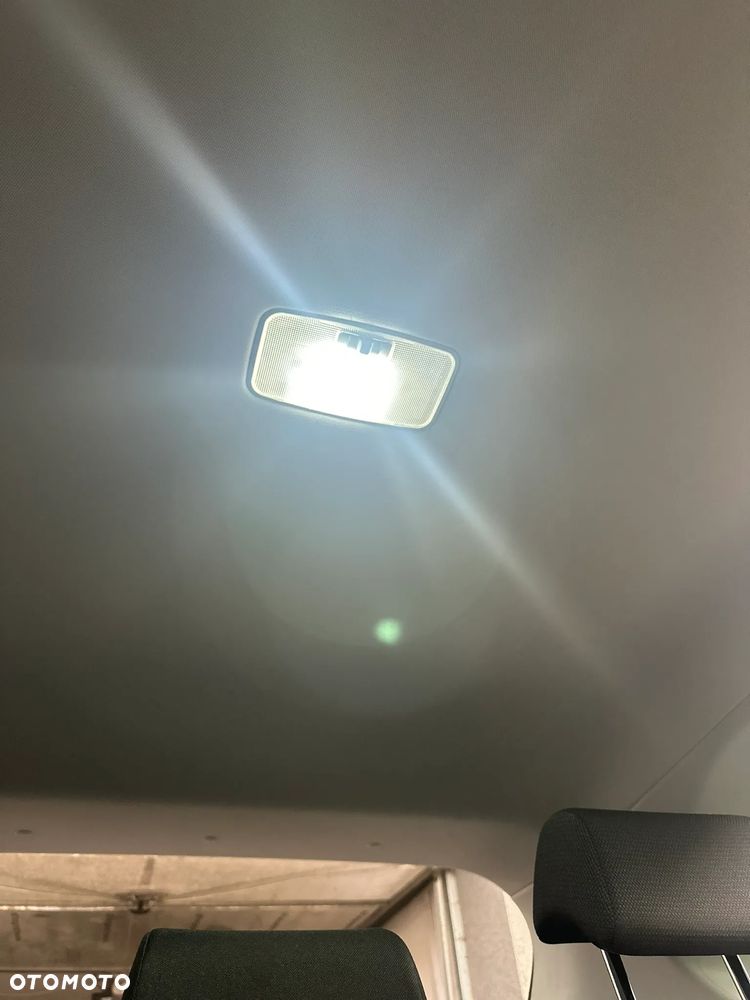 Toyota RAV4 2.0 Comfort 4x2 MS - 33