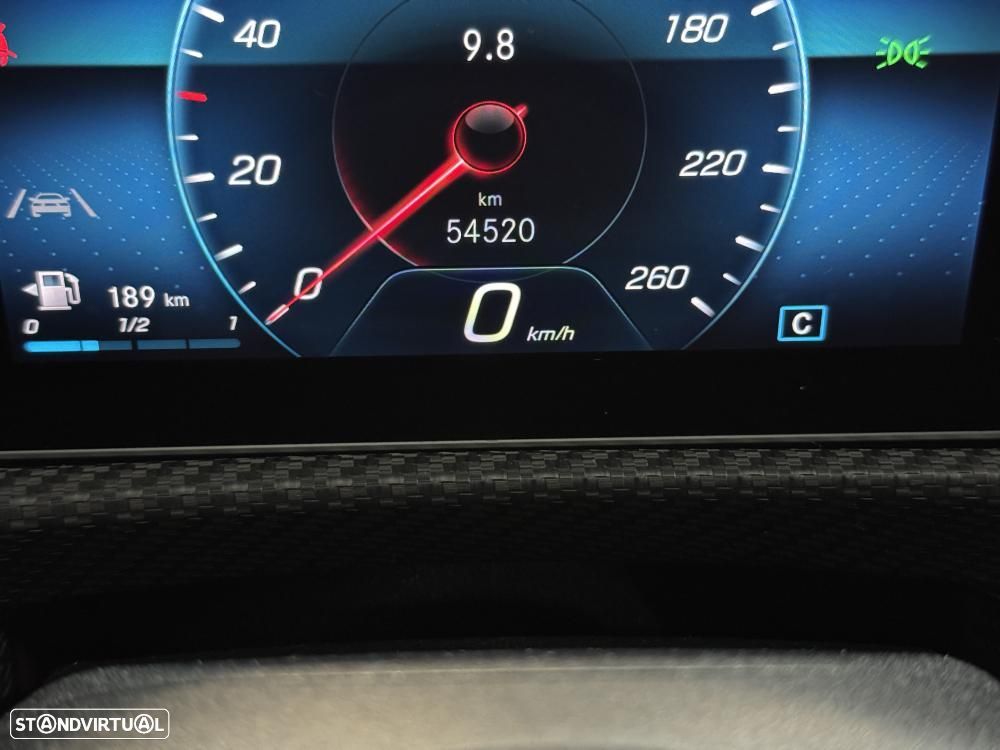 Mercedes-Benz CLA 180 d Shooting Brake Business Solutions - 29