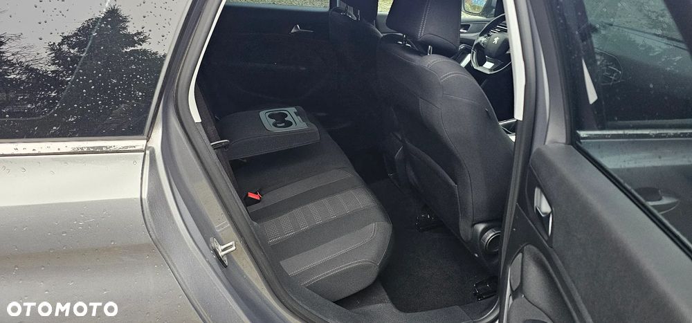 Peugeot 308 - 11