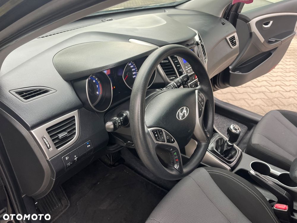 Hyundai i30 1.4 Style - 11