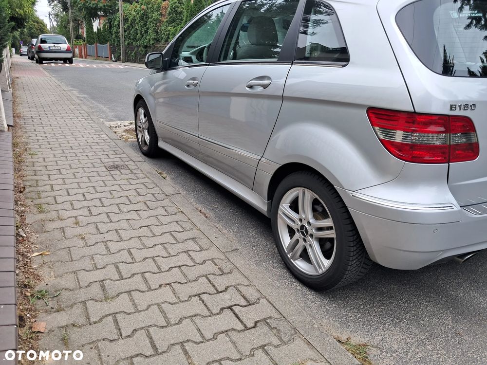 Mercedes-Benz Klasa B 180 CDI Autotronic - 3