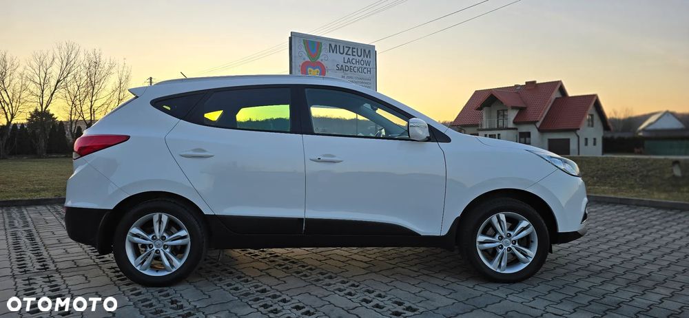 Hyundai ix35 2.0 CRDi 4WD Automatik Premium - 13