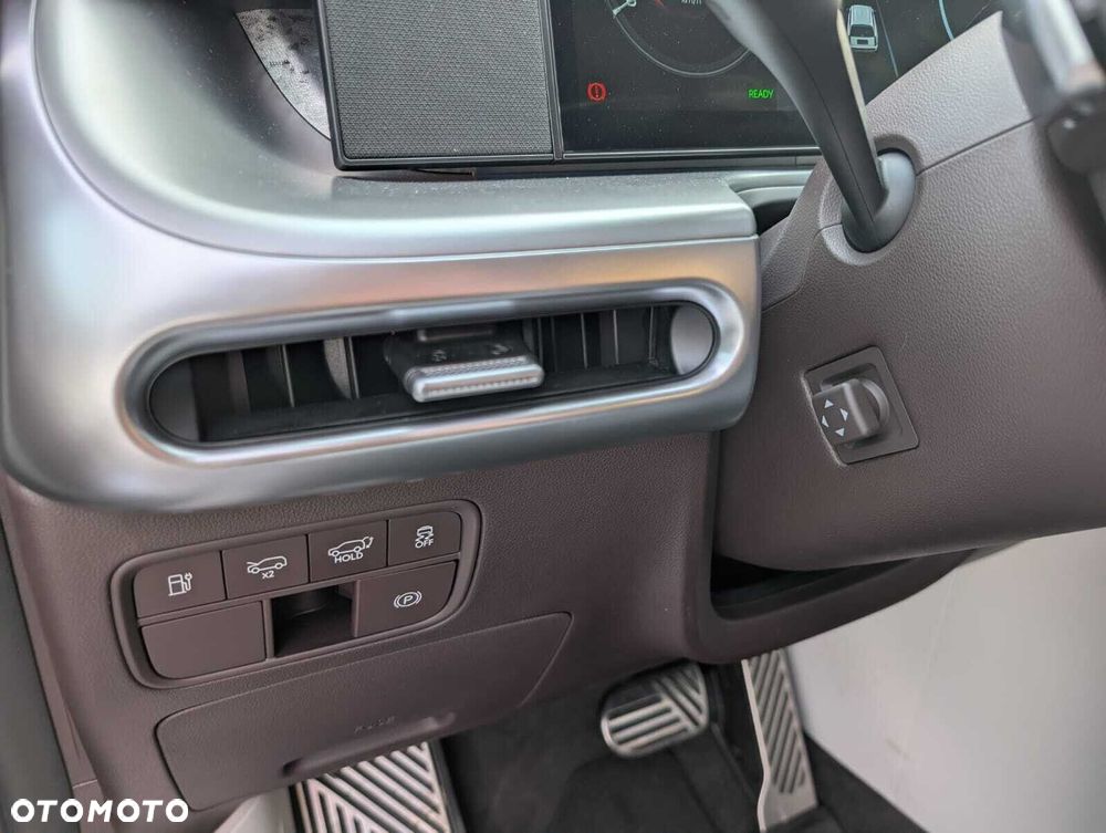 Hyundai IONIQ 9 110kWh Calligraphy AWD Performance - 31