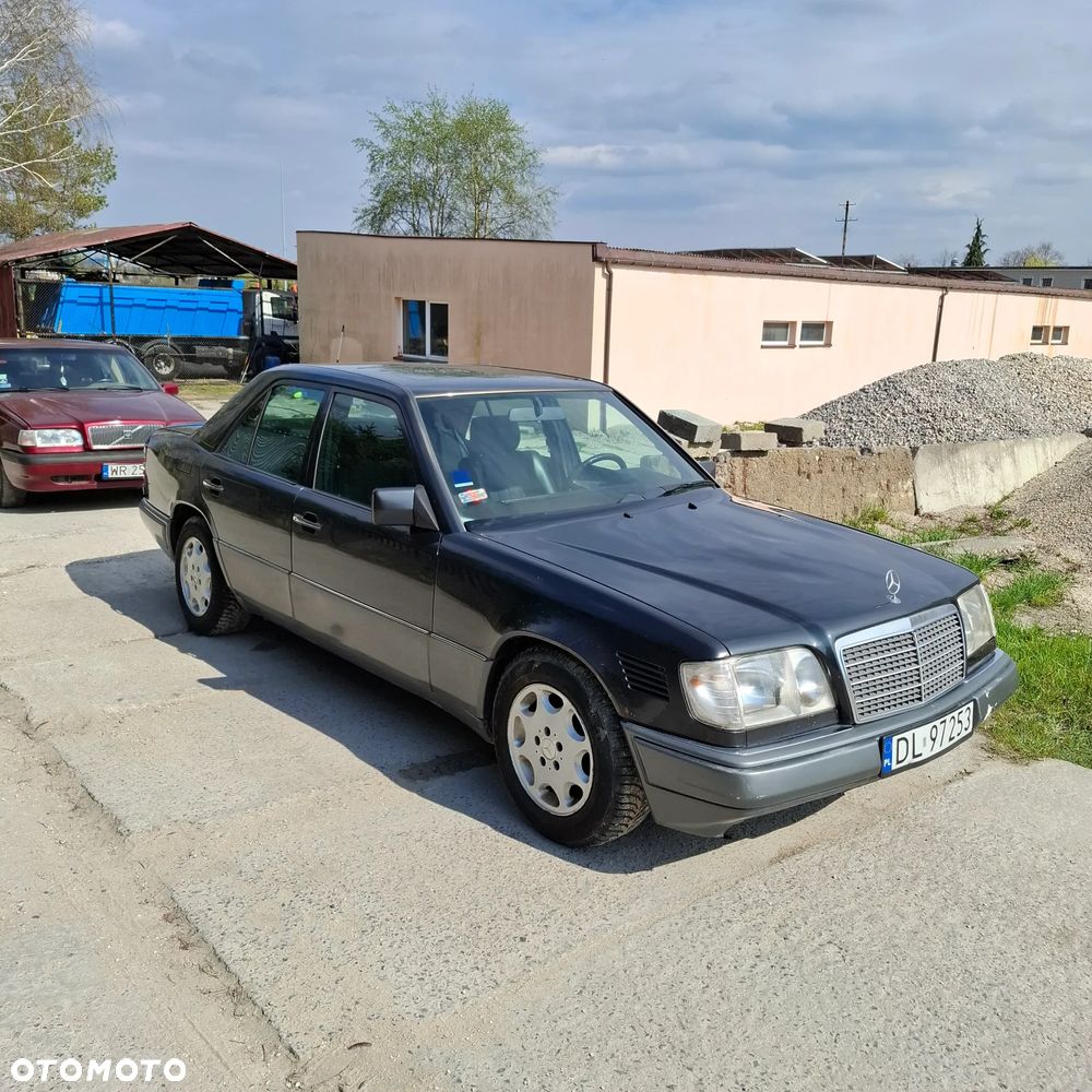 Mercedes-Benz Klasa E - 3